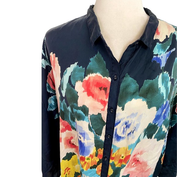 Johnny Was Malani Floral Silk Button Front Tunic Blouse Size Medium EUC - Picture 14 of 15